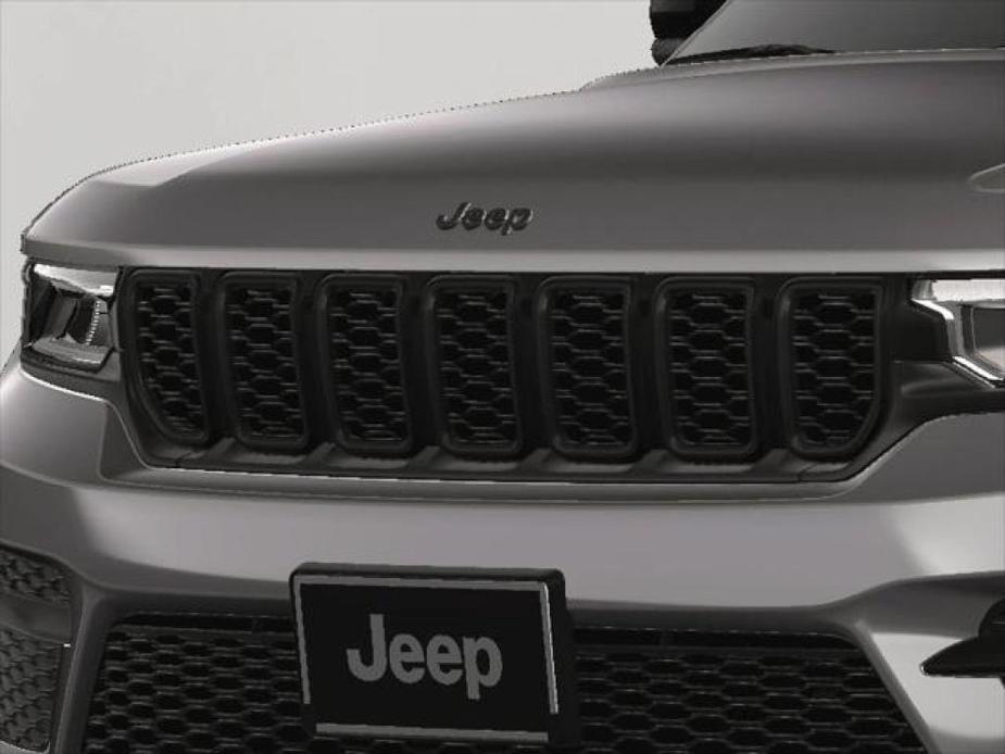 new 2025 Jeep Grand Cherokee car, priced at $48,600