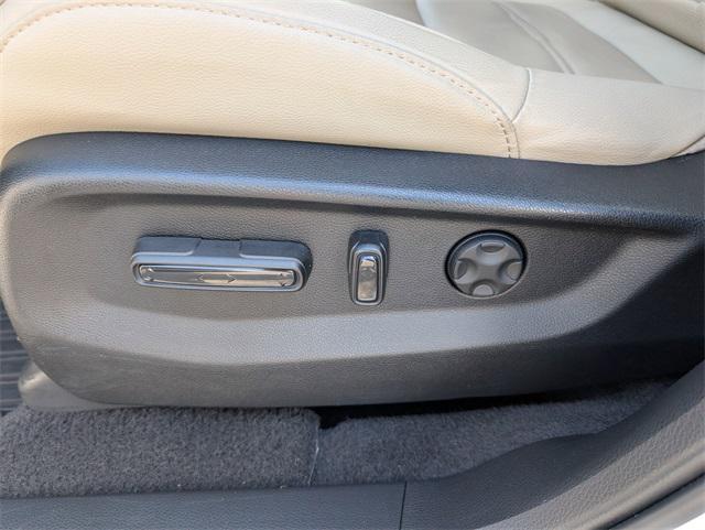 used 2022 Honda CR-V Hybrid car, priced at $31,991