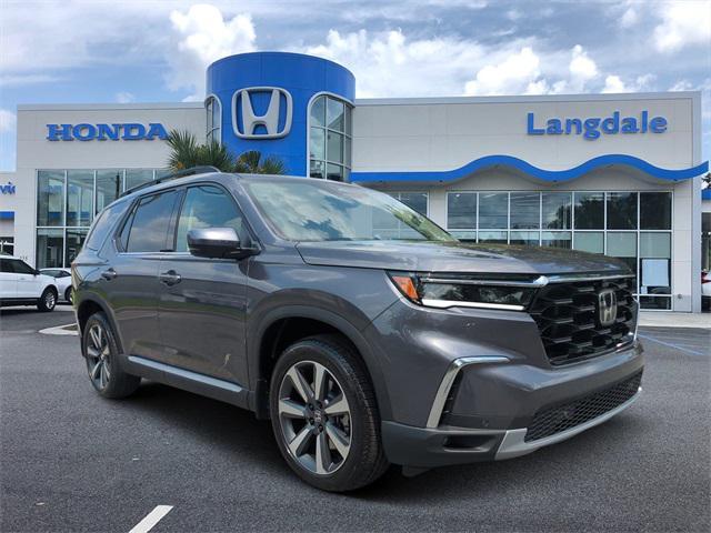 new 2025 Honda Pilot car, priced at $54,260