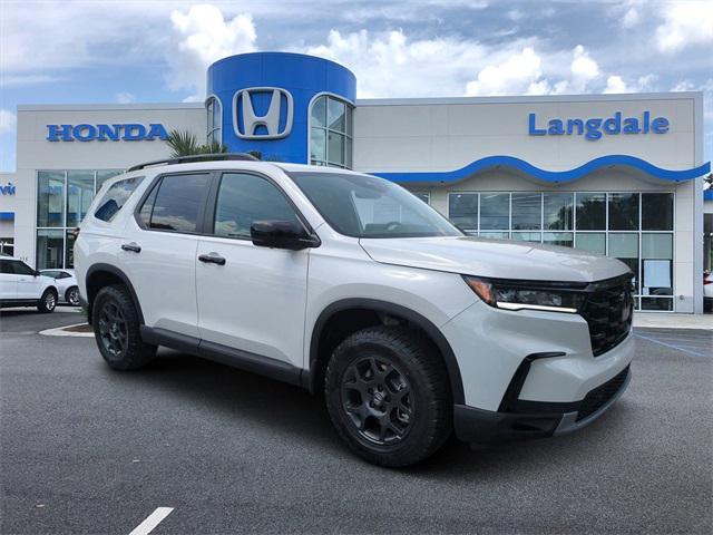 new 2025 Honda Pilot car, priced at $50,305