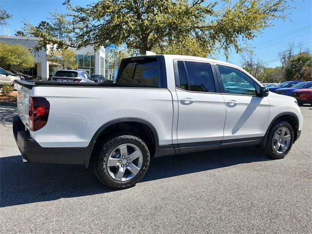 new 2025 Honda Ridgeline car, priced at $46,785