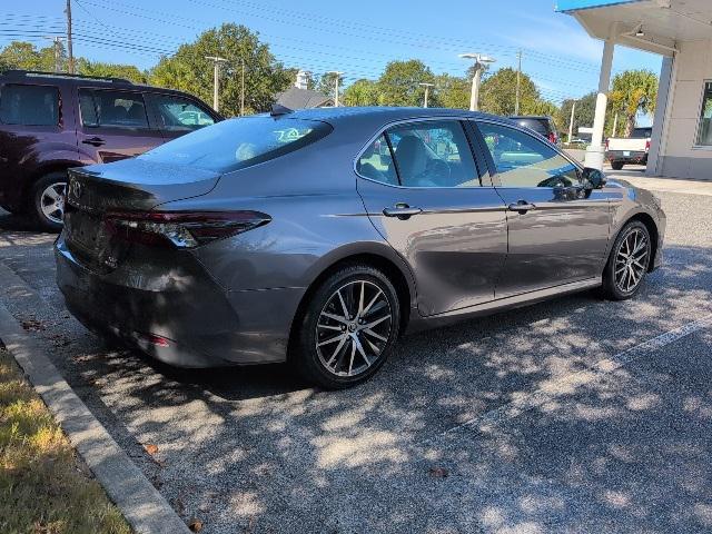 used 2022 Toyota Camry Hybrid car, priced at $27,991