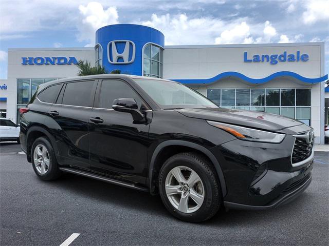 used 2023 Toyota Highlander car, priced at $34,991