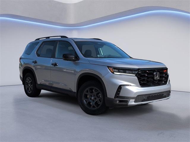 new 2025 Honda Pilot car, priced at $49,850