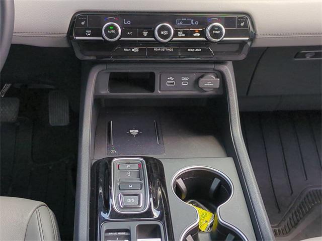 used 2025 Honda Pilot car, priced at $46,122