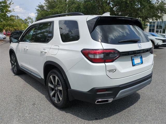 new 2025 Honda Pilot car, priced at $48,405