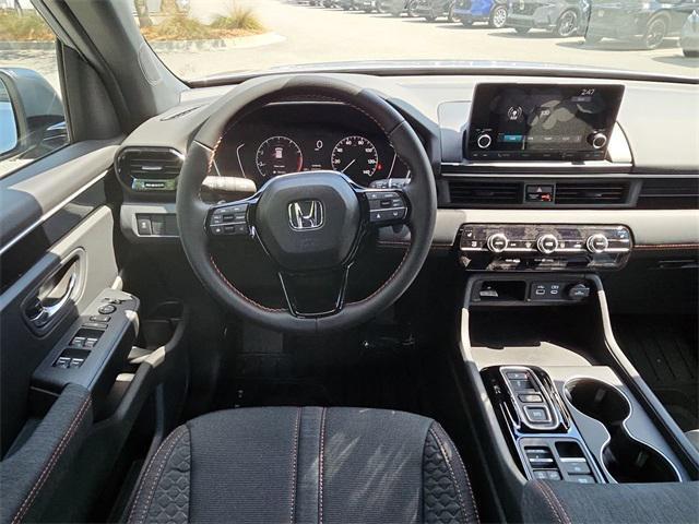 new 2025 Honda Pilot car, priced at $42,750