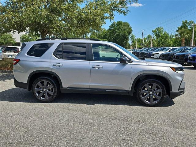 new 2025 Honda Pilot car, priced at $42,750