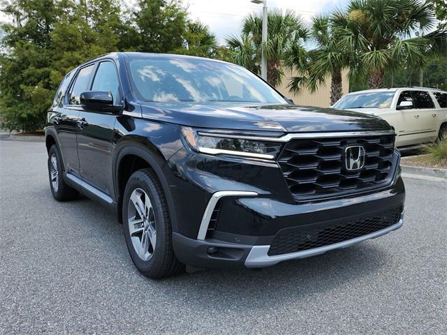 new 2025 Honda Pilot car, priced at $47,425