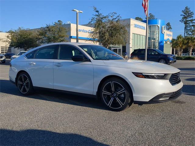 new 2025 Honda Accord Hybrid car, priced at $35,205