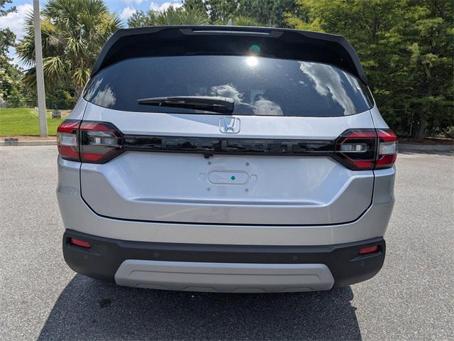 new 2025 Honda Pilot car, priced at $44,680