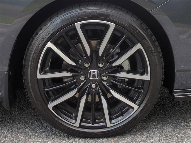 new 2025 Honda Accord Hybrid car, priced at $39,450