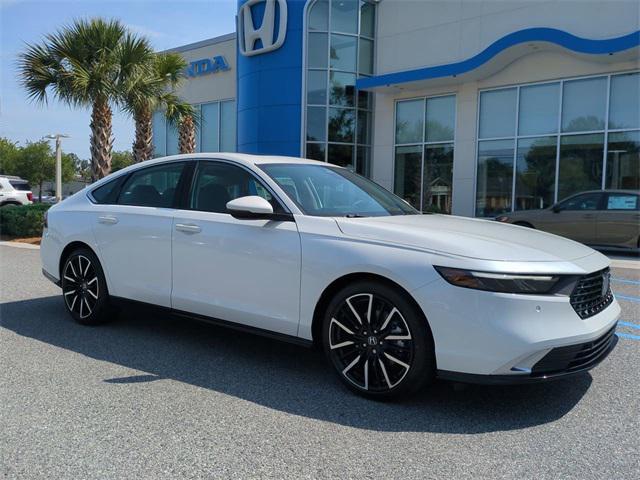 new 2025 Honda Accord Hybrid car, priced at $39,905