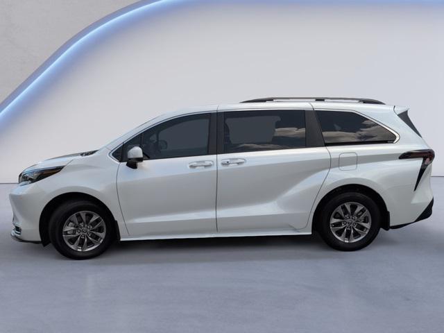 used 2024 Toyota Sienna car, priced at $46,772