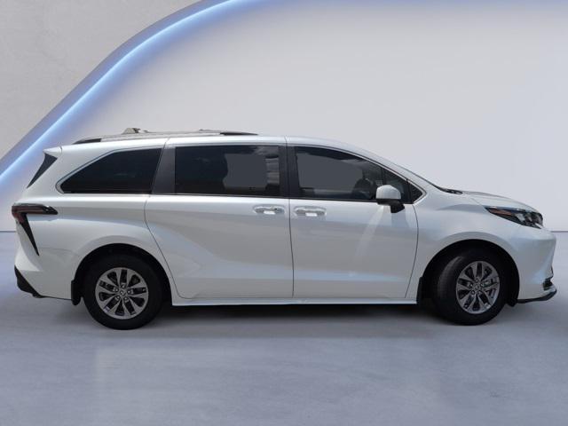 used 2024 Toyota Sienna car, priced at $46,772