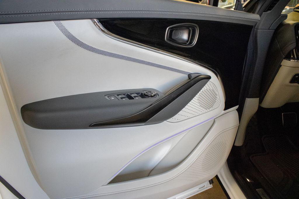 new 2025 Aston Martin DBX car, priced at $291,200