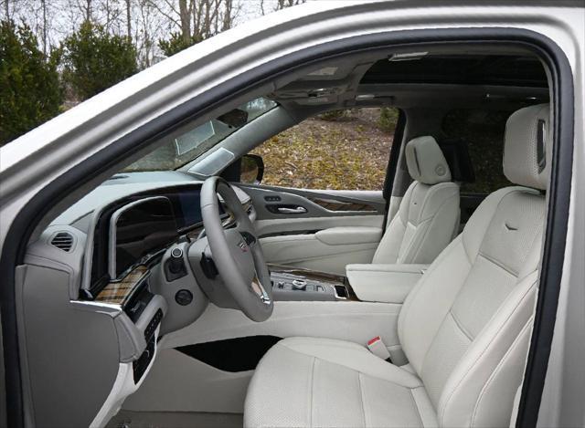 used 2023 Cadillac Escalade ESV car, priced at $108,498
