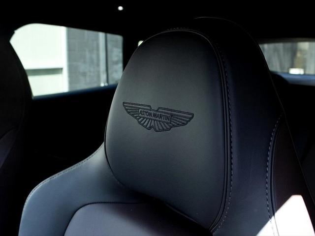 new 2025 Aston Martin DBX car