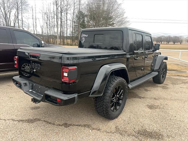 used 2022 Jeep Gladiator car, priced at $38,589