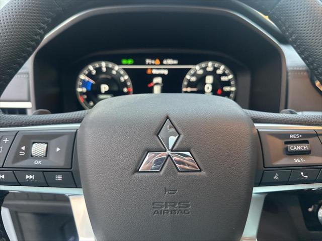 new 2024 Mitsubishi Outlander car, priced at $37,135