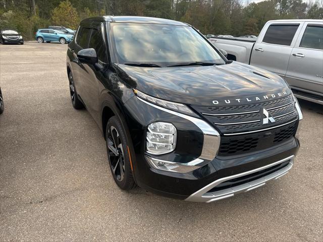 new 2024 Mitsubishi Outlander car, priced at $36,385