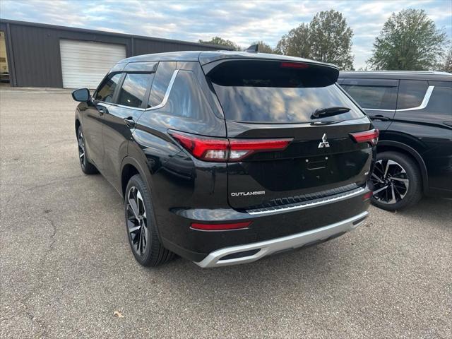 new 2024 Mitsubishi Outlander car, priced at $36,385