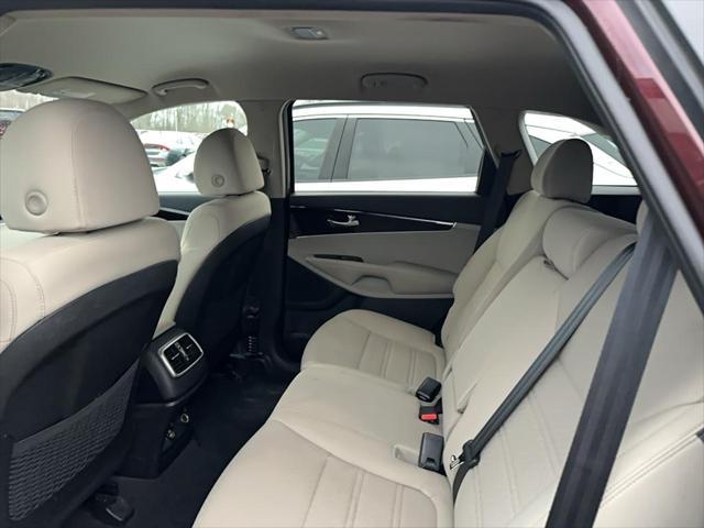 used 2020 Kia Sorento car, priced at $16,454