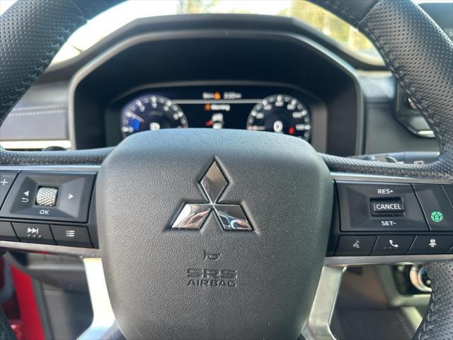 used 2024 Mitsubishi Outlander car, priced at $32,888