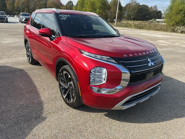 used 2024 Mitsubishi Outlander car, priced at $32,888