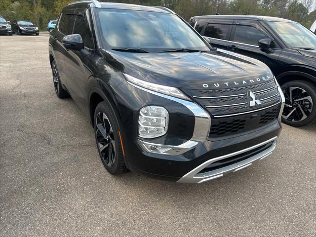 new 2024 Mitsubishi Outlander car, priced at $40,540