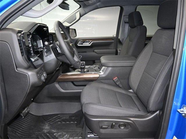 new 2025 Chevrolet Silverado 1500 car, priced at $49,571