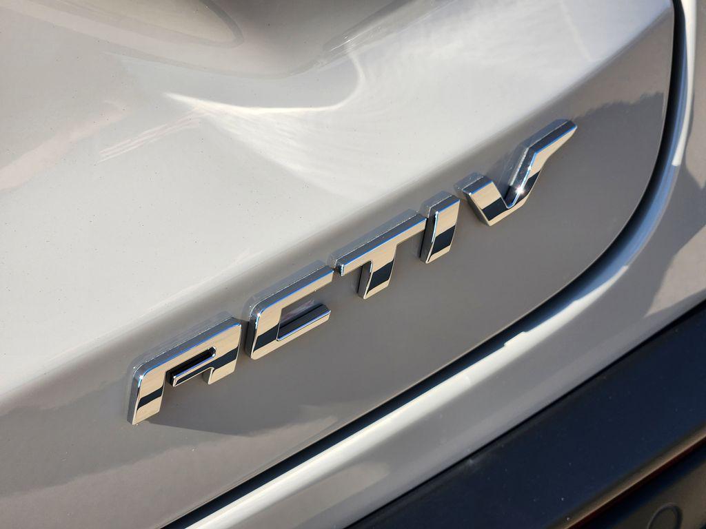 new 2026 Chevrolet Trax car, priced at $29,053
