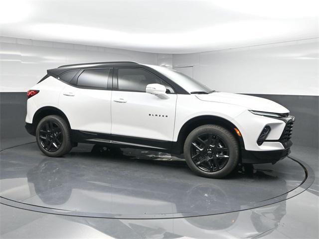 new 2025 Chevrolet Blazer car, priced at $48,306