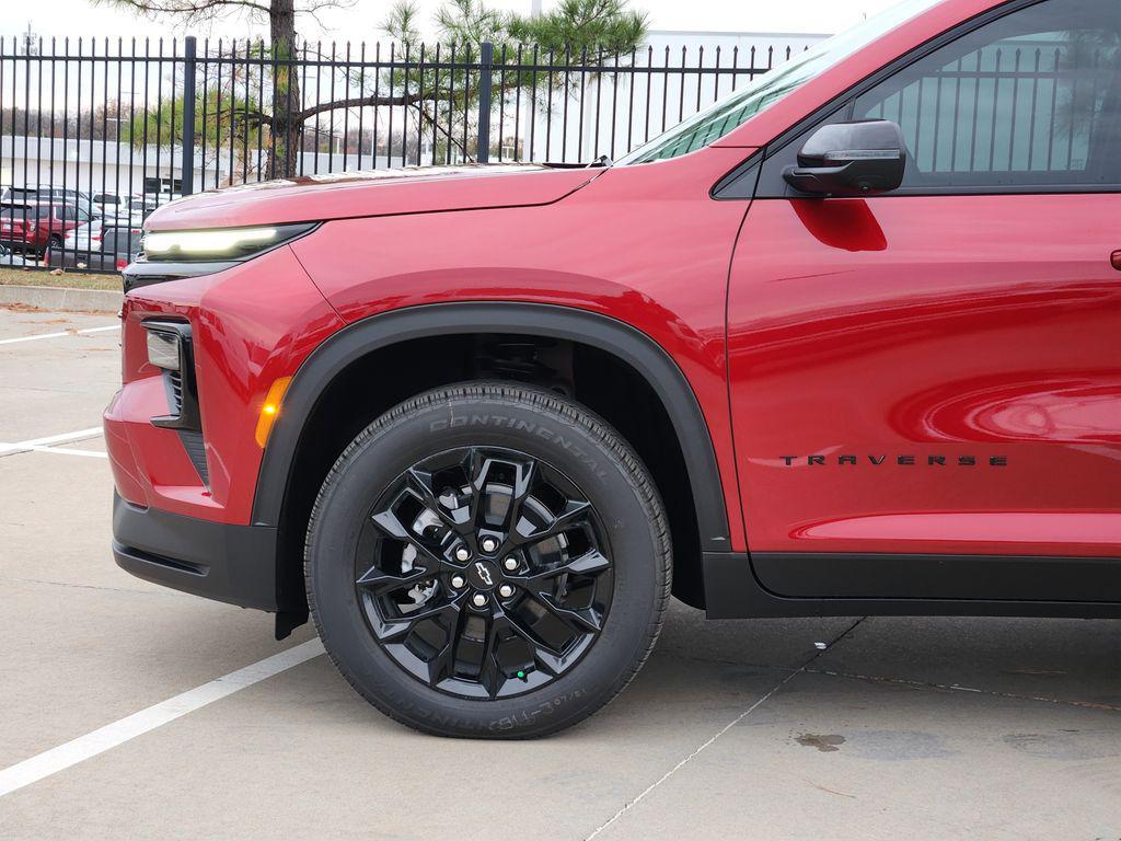 new 2026 Chevrolet Traverse car, priced at $47,805