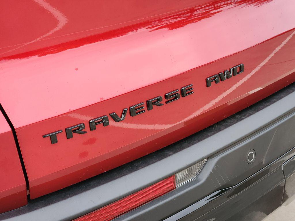 new 2026 Chevrolet Traverse car, priced at $47,805