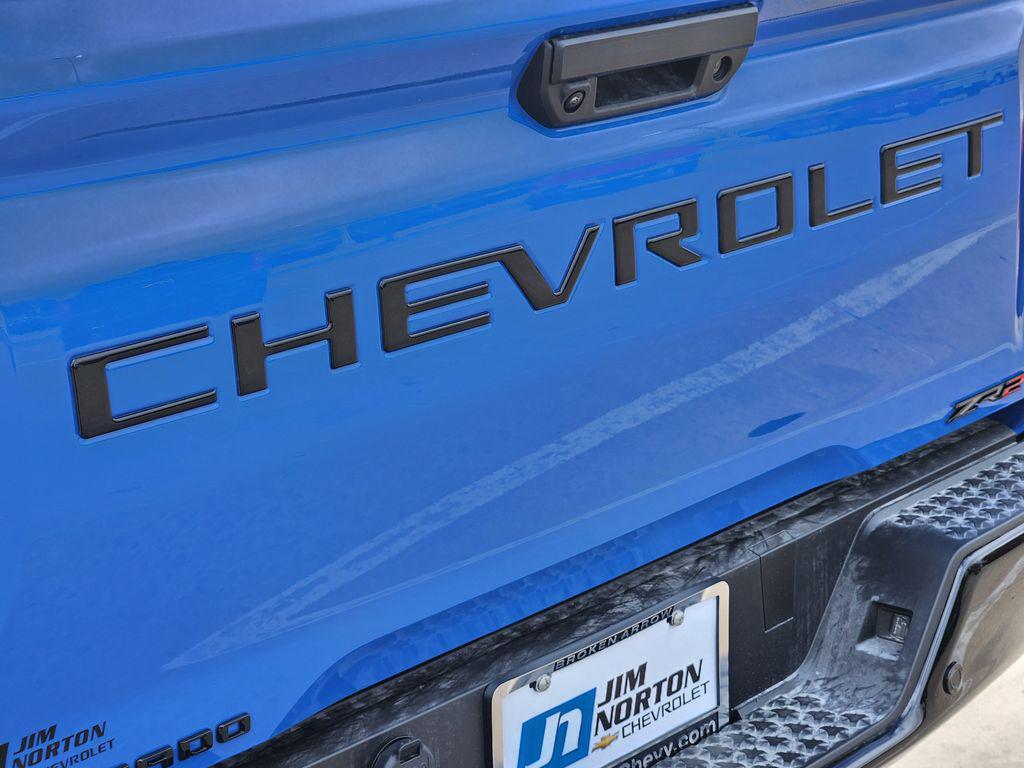 new 2026 Chevrolet Colorado car, priced at $53,370
