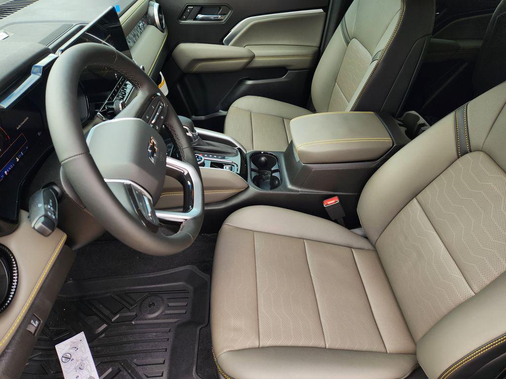 new 2026 Chevrolet Colorado car, priced at $53,370