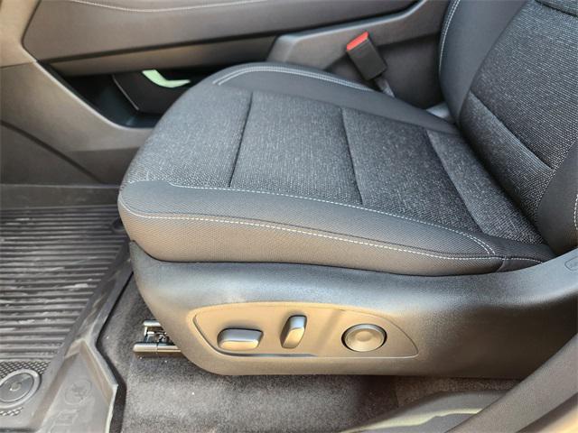 new 2025 Chevrolet Traverse car, priced at $43,295