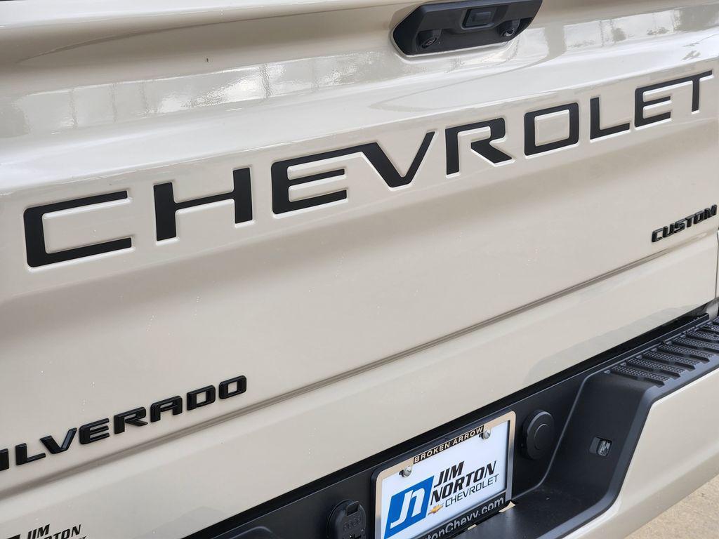 new 2026 Chevrolet Silverado 1500 car, priced at $46,074