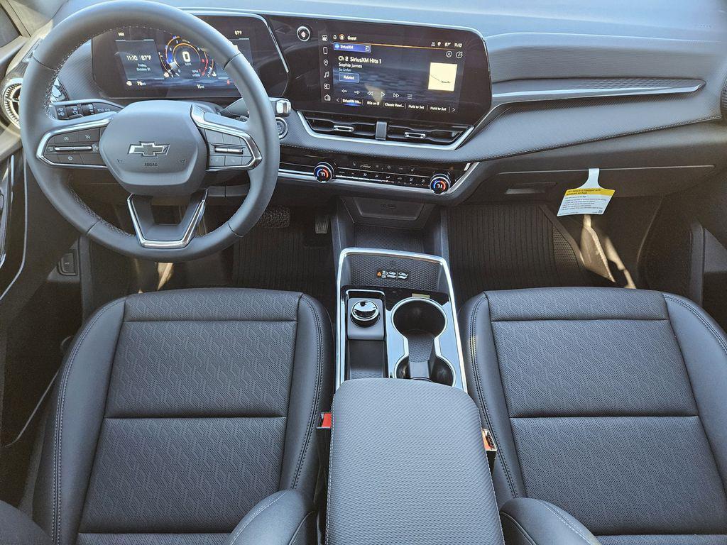 new 2026 Chevrolet Equinox car, priced at $33,418