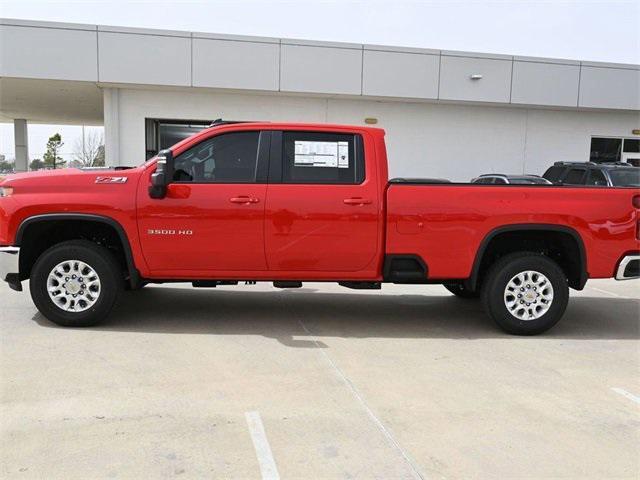 new 2025 Chevrolet Silverado 3500 car, priced at $73,100