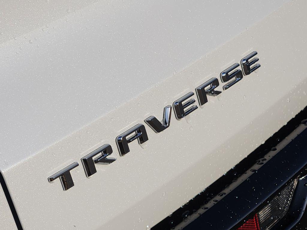 new 2026 Chevrolet Traverse car, priced at $57,685