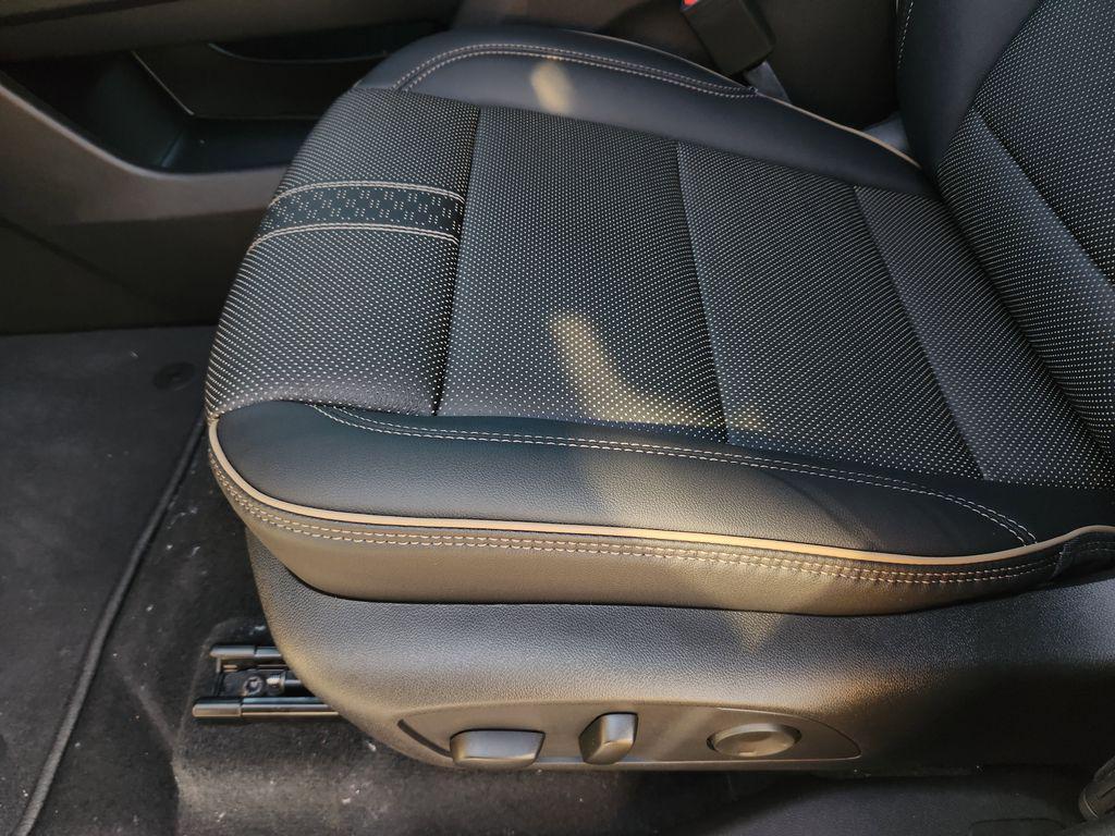 new 2026 Chevrolet Traverse car, priced at $57,685