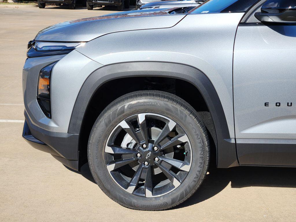 new 2026 Chevrolet Equinox car, priced at $34,902