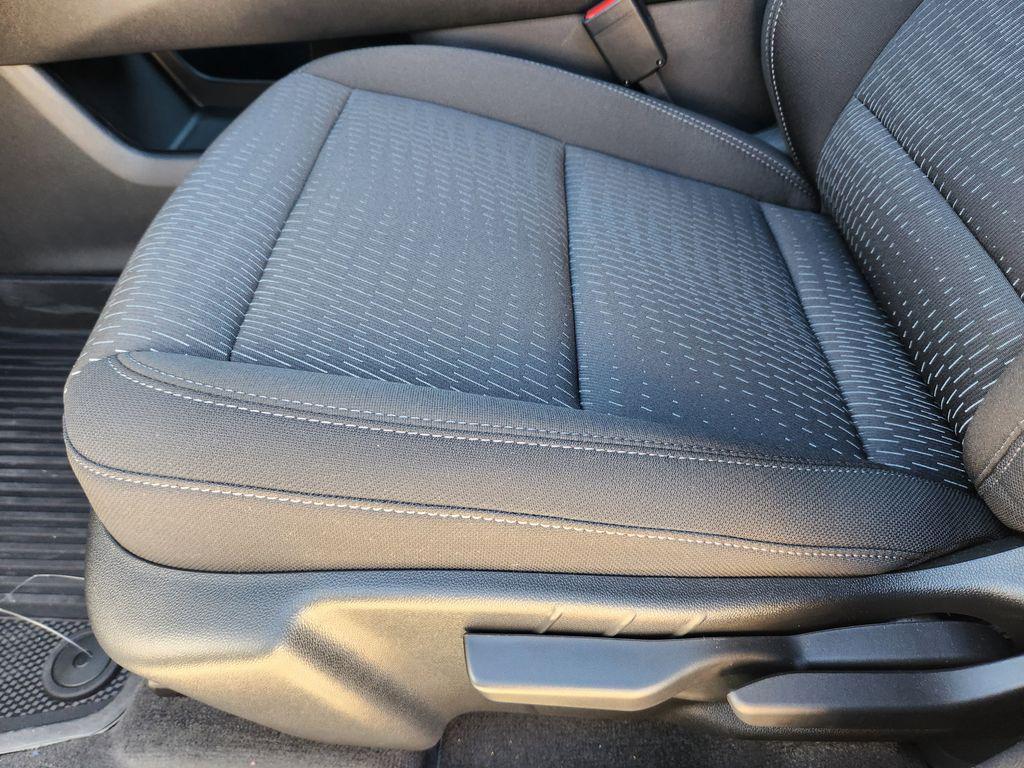 new 2026 Chevrolet Equinox car, priced at $34,902