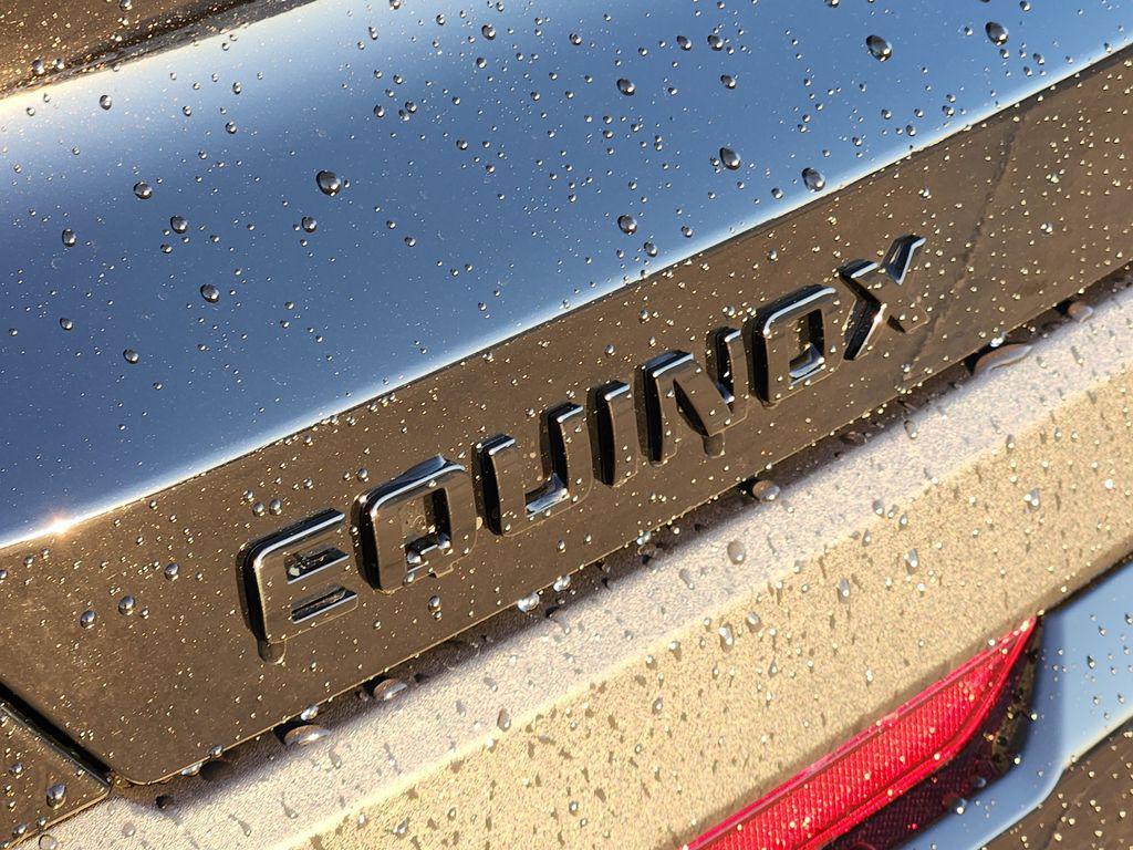 new 2026 Chevrolet Equinox car, priced at $34,902
