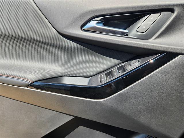 new 2026 Chevrolet Equinox car, priced at $33,690