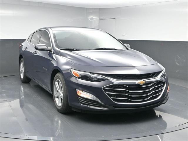 new 2025 Chevrolet Malibu car, priced at $26,120