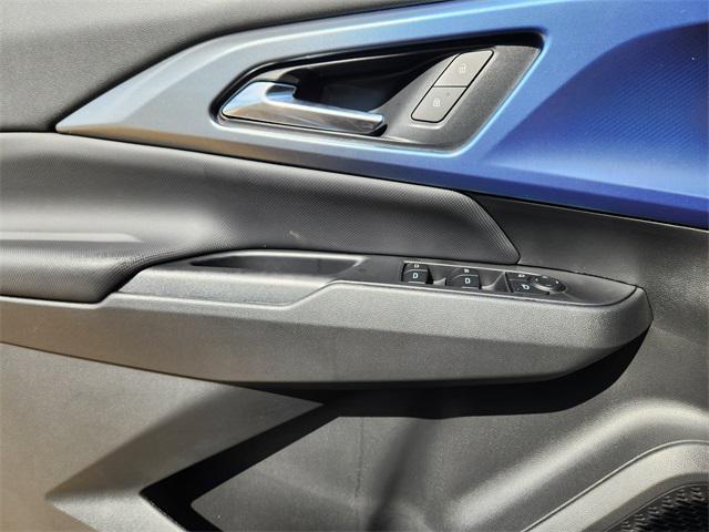 new 2025 Chevrolet Equinox EV car, priced at $39,077