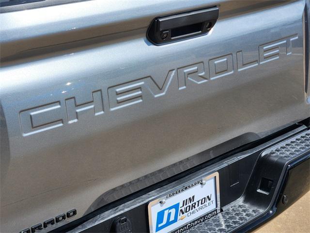 new 2025 Chevrolet Colorado car, priced at $43,650